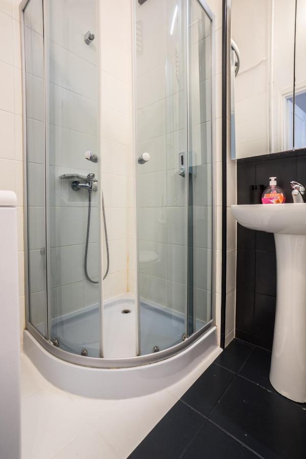 Elegant Apartment Copernicus Варшава Екстер'єр фото